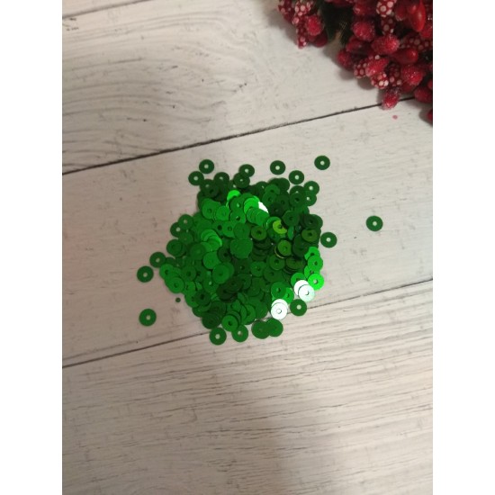Пайетки круглые 4 мм цв. зеленый, цена за 5 гр